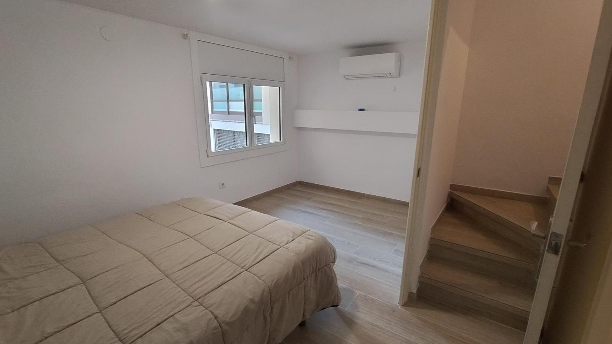 Rosesapparts A20demar Triplex Appartement